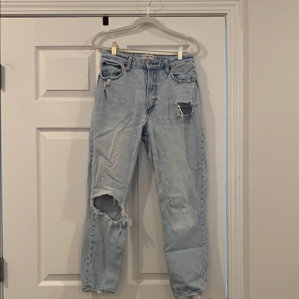 Abercrombie & Fitch Curve Love High-Rise Mom Jeans
